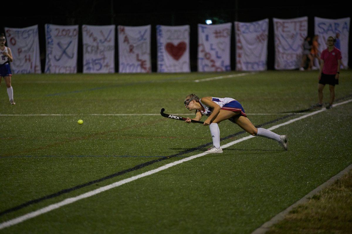 Senior Sara Rider passes a side in.
Photo by Hunter Langley.