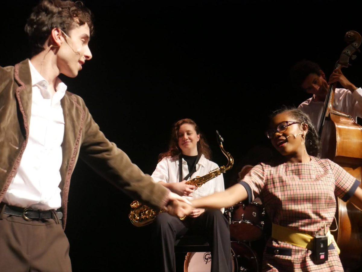 Ami Allen (Jacob Perlman) and Lorraine Freeman (Ariana Singleton) dance at the Blackbird.