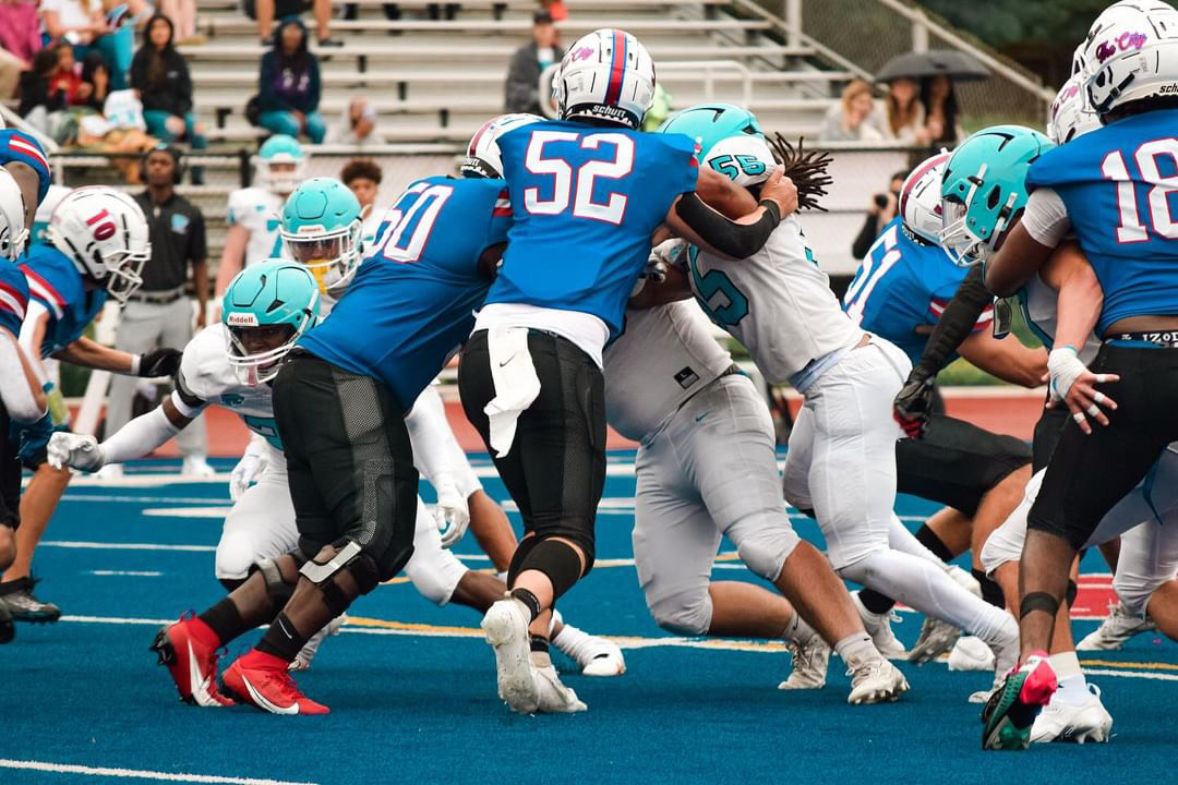 The Titans defensive line takes on Centerville. 