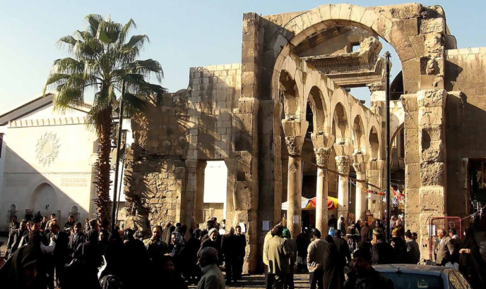 The ruins of the Jupiter Temple in front of the Omayyad Mosque in Damascus. / 
Photo by Ai@ce on Flickr, accessed via Wikimedia Commons. Licensed under Creative Commons CC BY 2.0. (see links at bottom of story)