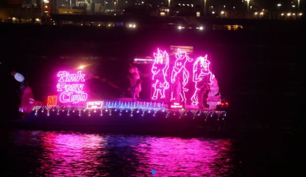 A boat designed in honor of Chappell Roan's famous song "Pink Pony Club" received the "Most Spirited Crew" award.